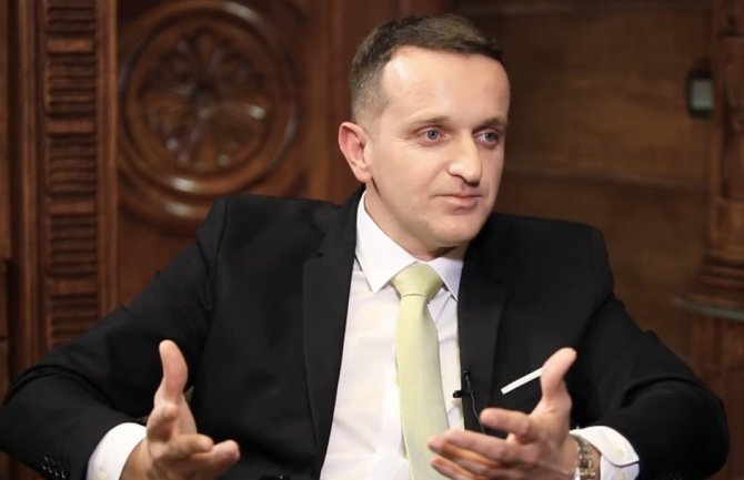 Đuričković: Parlamentarna većina konačno ušla u stečaj