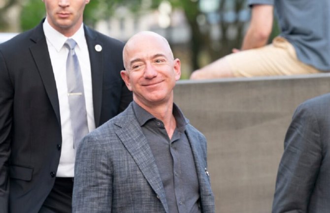 Bezos još jednom pretekao Ilona Maska kao najbogatiji američki čovjek