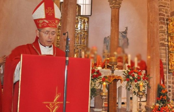 Uskršnja poslanica nadbiskupa barskog Đonlešaja