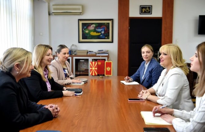 S. Makedonija primjer poštovanja ženskih kvota