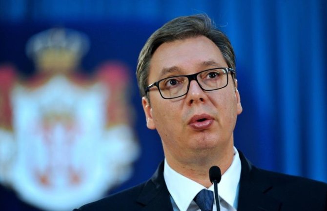 Vučić: Odvratna igra Crne Gore oko amandmana na Rezoluciju o Srebrenici
