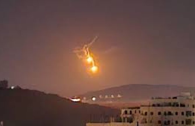 Iran lansirao desetine dronova kamikaza ka Izraelu