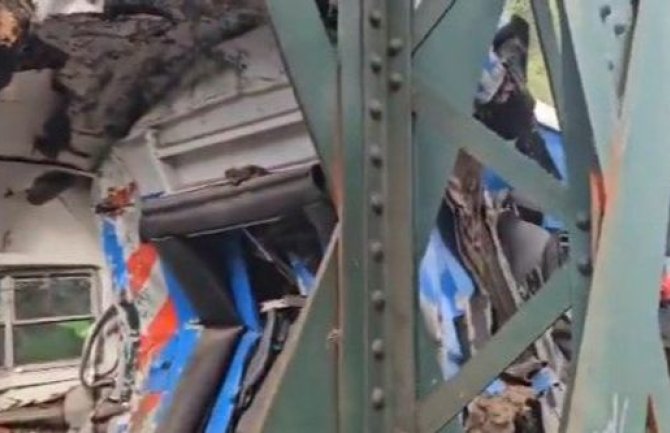  U sudaru dva voza u Argentini povrijeđeno 60 ljudi
