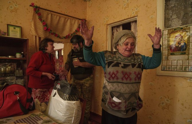 DW: Ruski obruč se steže oko Harkova, Ukrajinci će možda napustiti Donjeck