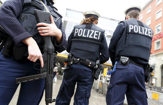 Stanje u njemačkoj policiji: Slučajevi diskriminacije i rasizma, ali i rastuće agresivnosti prema policajcima