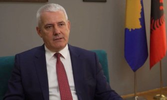 Svečlja: Vučića ćemo odmah uhapsiti ako dođe na Kosovo bez zahtjeva