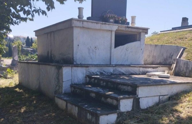Slavica Popović prijavila policiji skrnavljenje groblja u Maslinama