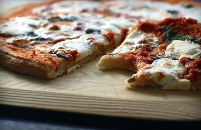 Italijanski majstori otkrili šta napuljsku picu čini tako posebnom