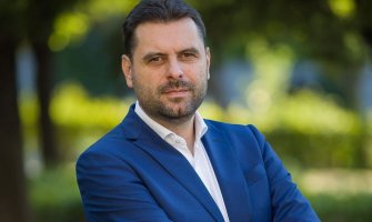 Vujović: Mjera Crne Gore danas su, nažalost, oni koji kleče pred beogradskim voždom, nakon izbora u restart evropske politike