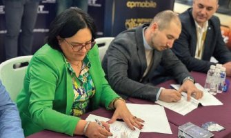 Mujović traži da EPCG i Solar raskinu ugovor sa Dodikovim firmama