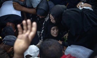 Nakon što su Izraelci naredili da se evakuiše grad Gaza, stanovnici poručili: Umrijet ćemo časno u domovima