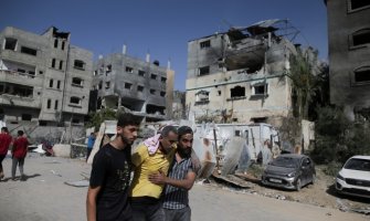 U izraelskom napadu na Kan Junis ubijena 71 osoba