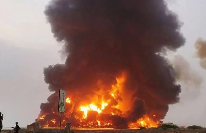 Izrael napao Hute, pogođeno skladište nafte u zapadnom Jemenu