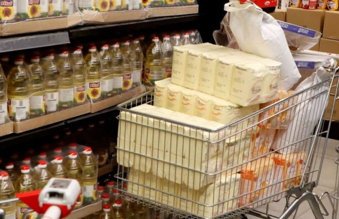 Vlada donijela odluku: Ograničene marže na šećer, brašno, ulje i so