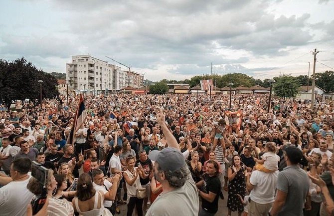 Srbijom se ponovo šire građanski protesti protiv otvaranja rudnika litija