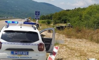 Srbija: Prevrnuo se kombi sa migrantima, više od 30 povrijeđenih
