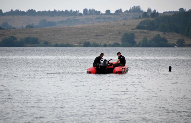 Nestala žena u jezeru Perućac, potraga u toku