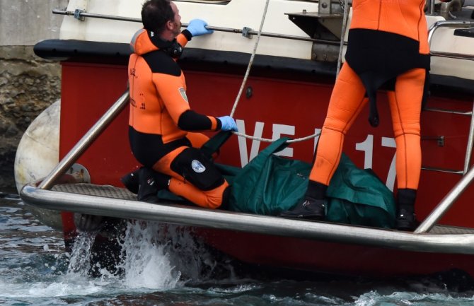 Ronioci pronašli i peto tijelo u olupini jahte potonule kod Sicilije