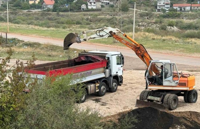 Počelo uklanjanje spornog materijala sa lokacija pod Trebjesom